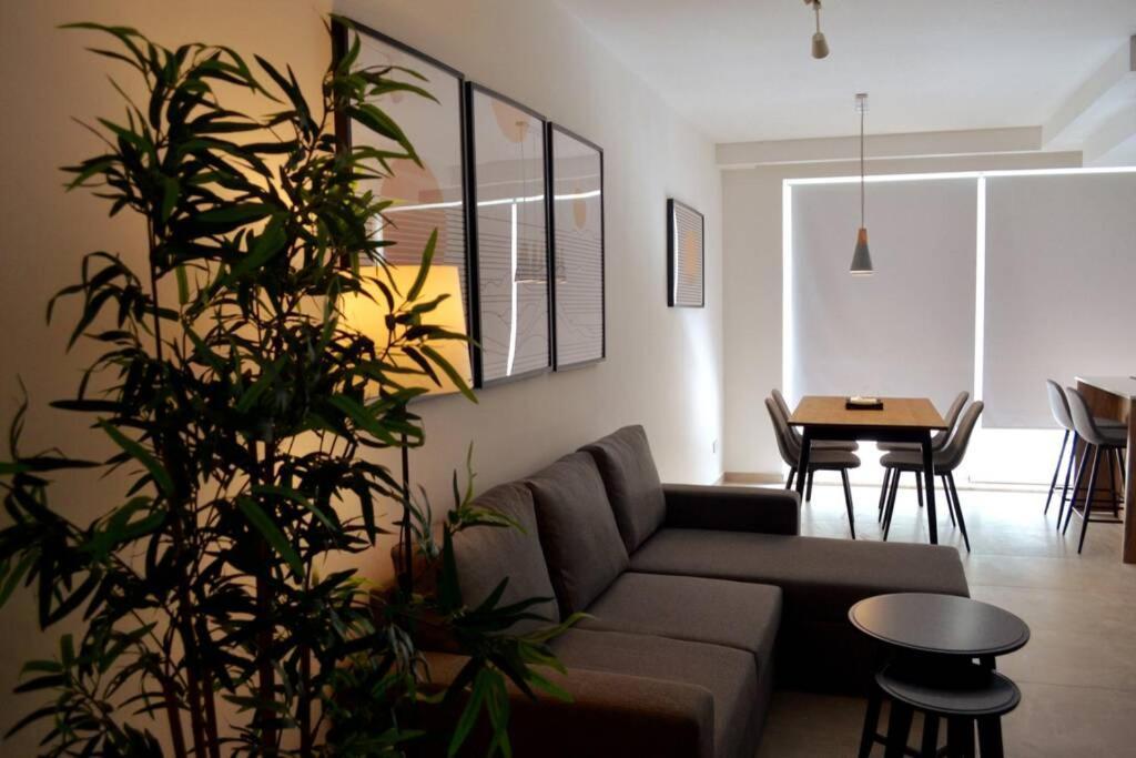Sliema, Stylish 2 Bedroom Apartment With Parking 외부 사진